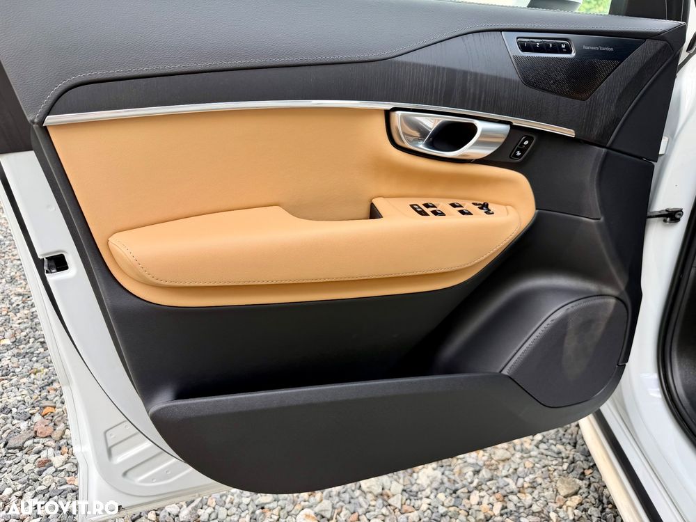 Volvo XC 90 - 27