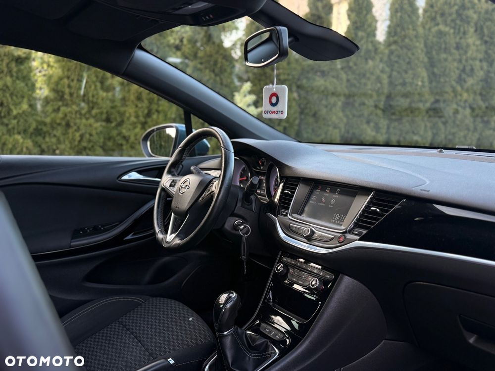 Opel Astra 1.4 T Dynamic - 21