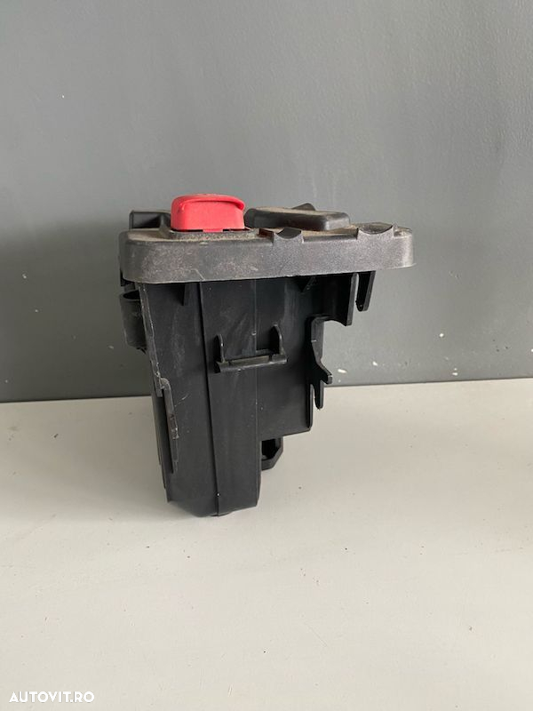 Cutie baterie VOLVO XC60 V90CC V60 V60CC V90 S60 XC90 2018+ 31652062 31652061 - 3