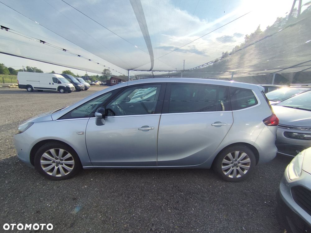 Opel Zafira 1.4 T Cosmo - 1
