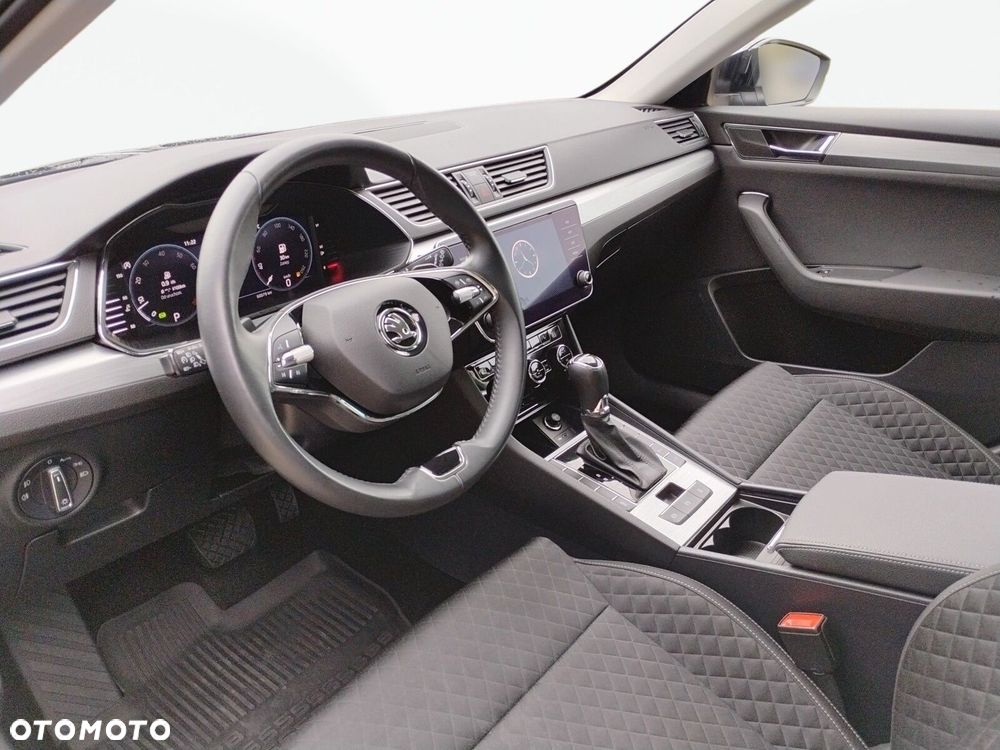 Skoda Superb 1.5 TSI Ambition DSG - 18