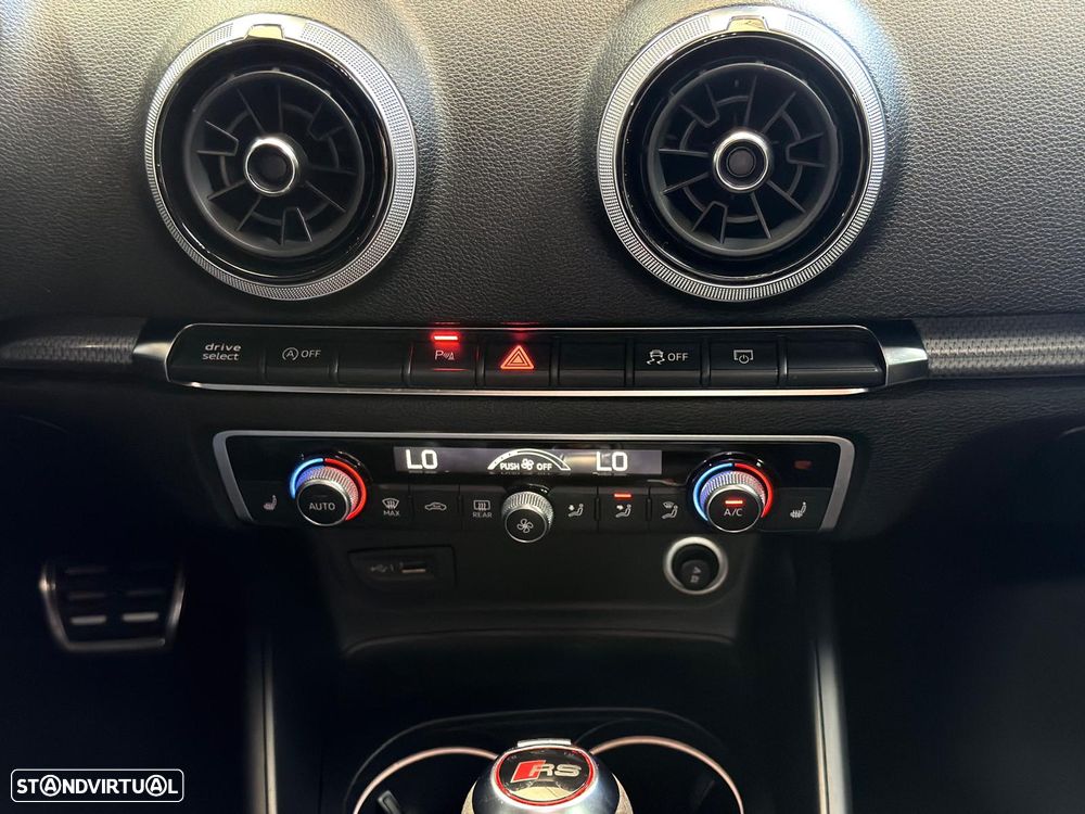 Audi RS3 Sportback 2.5 TFSI quattro S tronic - 18