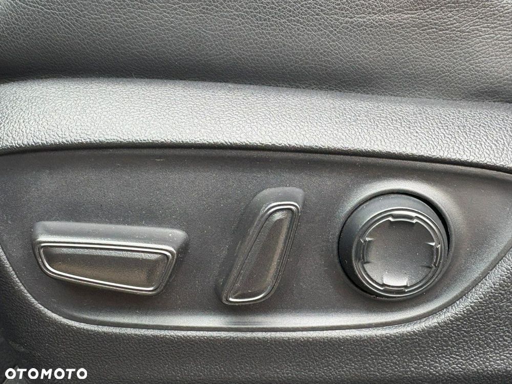 Toyota Sienna - 19