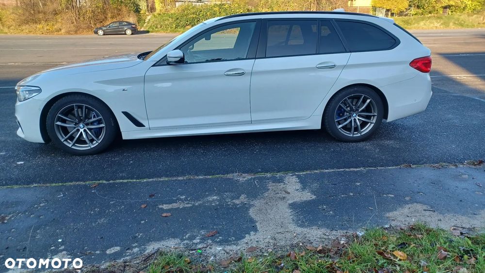 BMW Seria 5 530d xDrive M Sport sport - 40