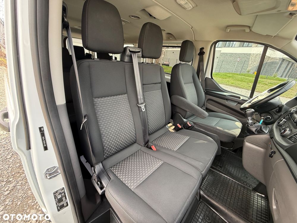 Ford Transit Custom - 19