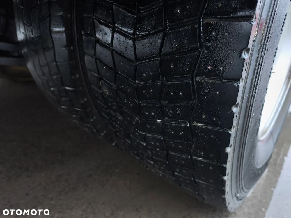 Renault PREMIUM 26.380 6X2 CHŁODNIA IZOTERMA 23 PALETY - 8