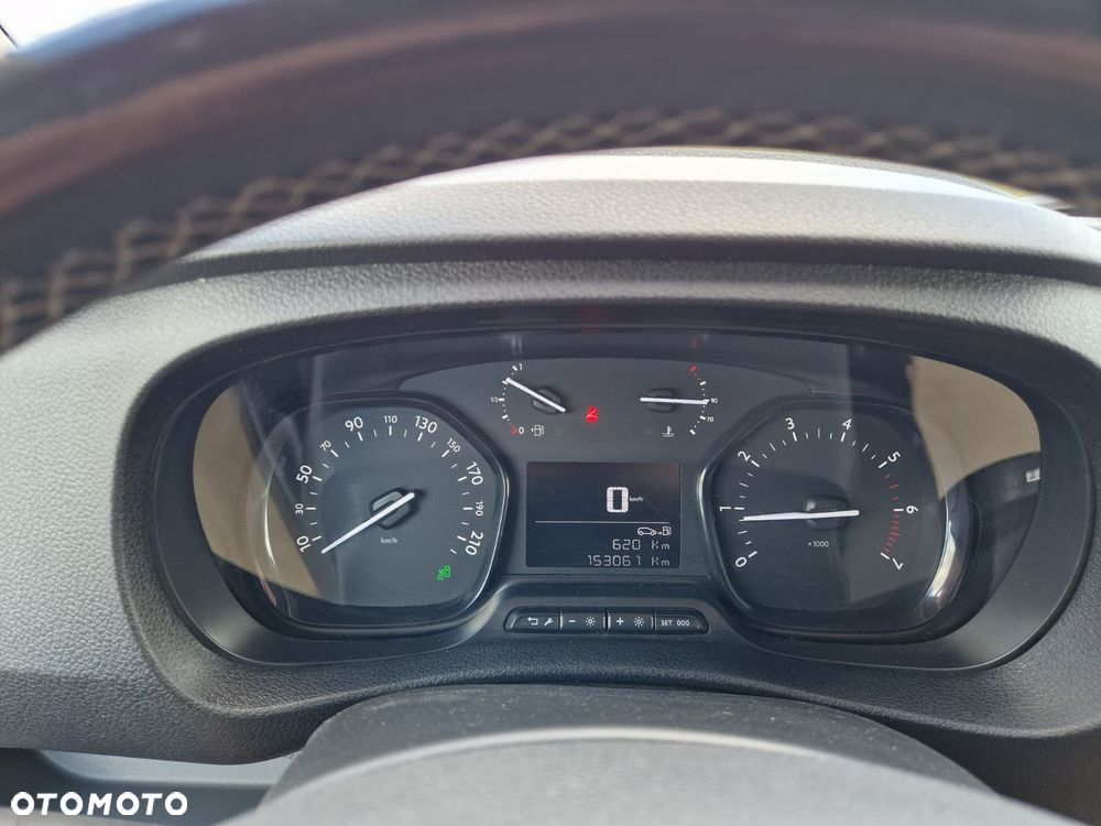 Opel Vivaro - 6