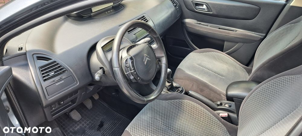 Citroën C4 - 8