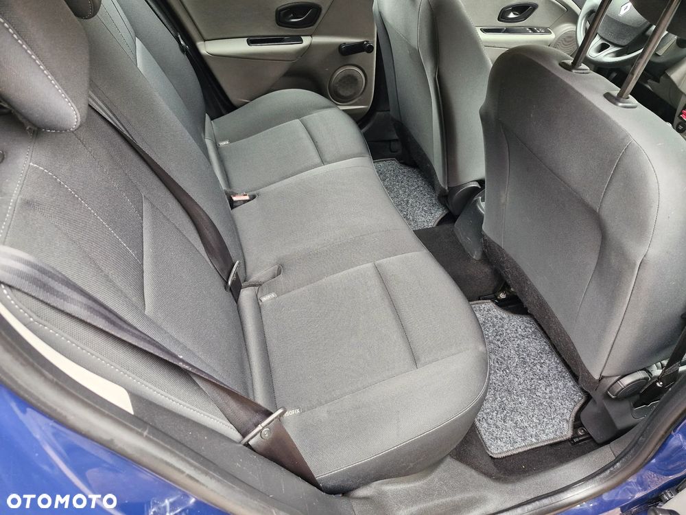 Renault Megane 1.6 16V 100 Authentique - 9