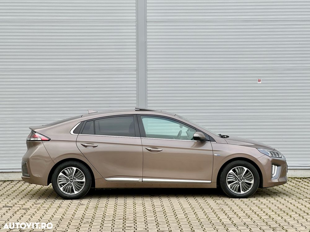 Hyundai IONIQ Plug-in-Hybrid 1.6 GDI Premium - 6