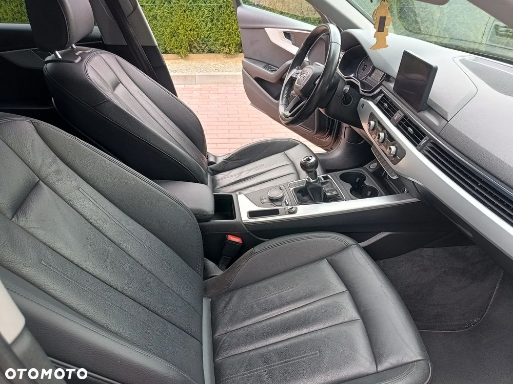 Audi A4 Avant 2.0 TDI - 24