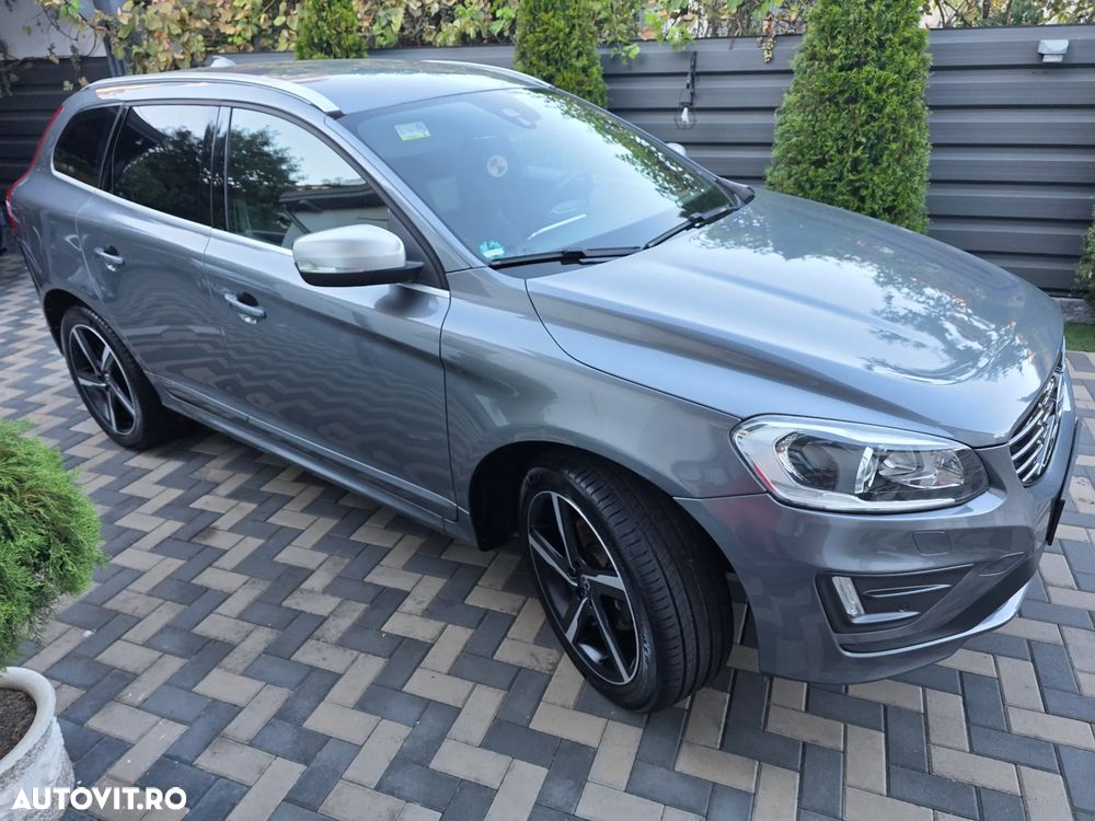 Volvo XC 60 D5AWD R-Design - 2