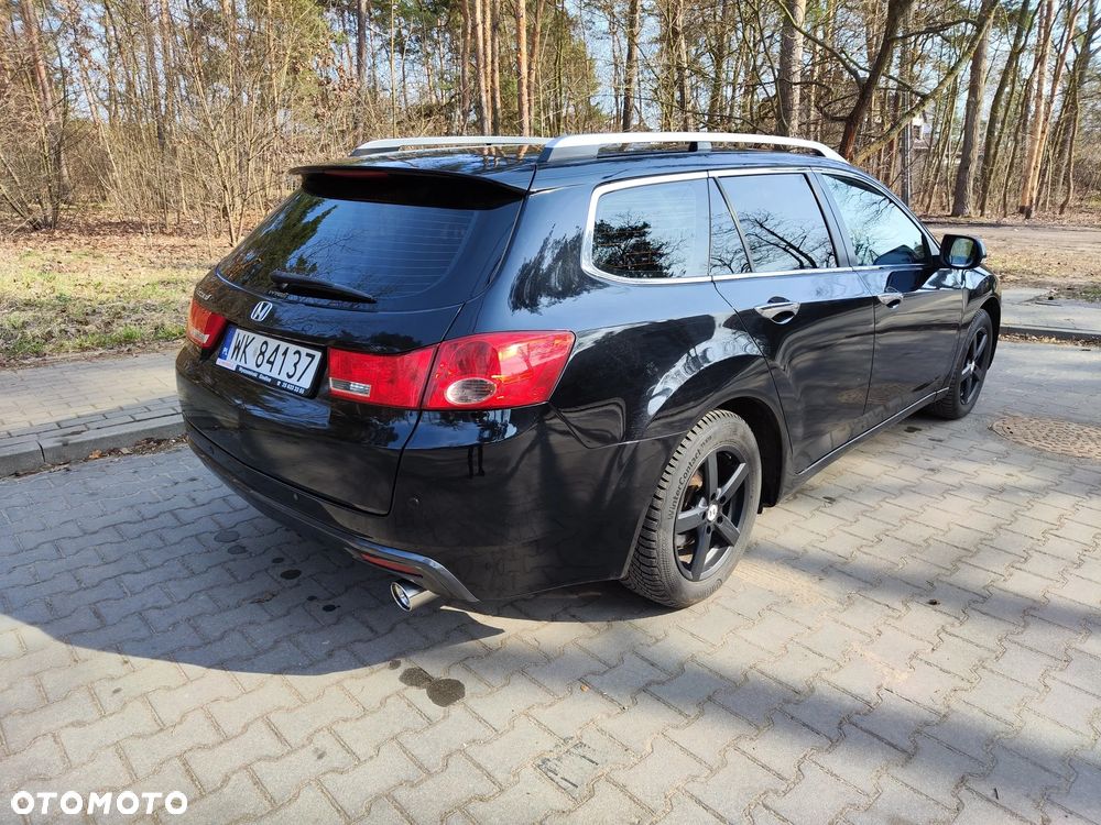 Honda Accord 2.0 Lifestyle - 4