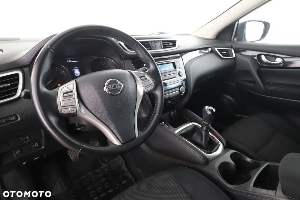Nissan Qashqai 1.2 DIG-T Acenta EU6 - 10