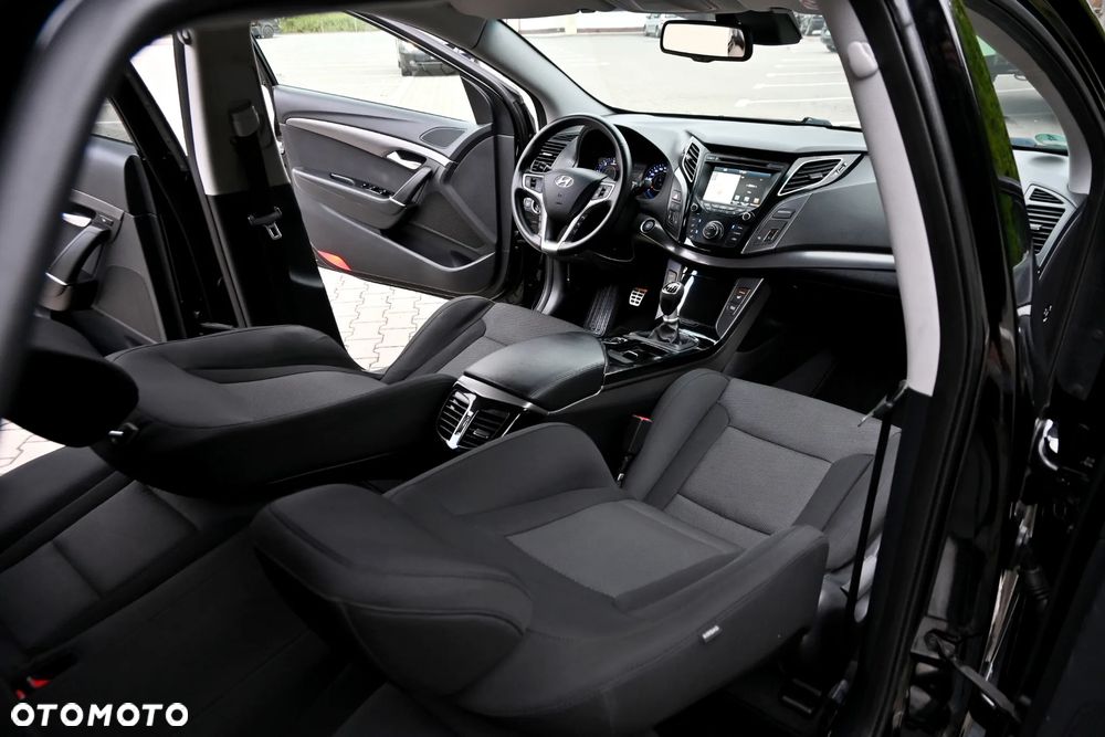 Hyundai i40 1.7 CRDi BlueDrive Style - 23