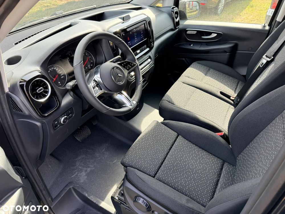 Mercedes-Benz Vito - 24