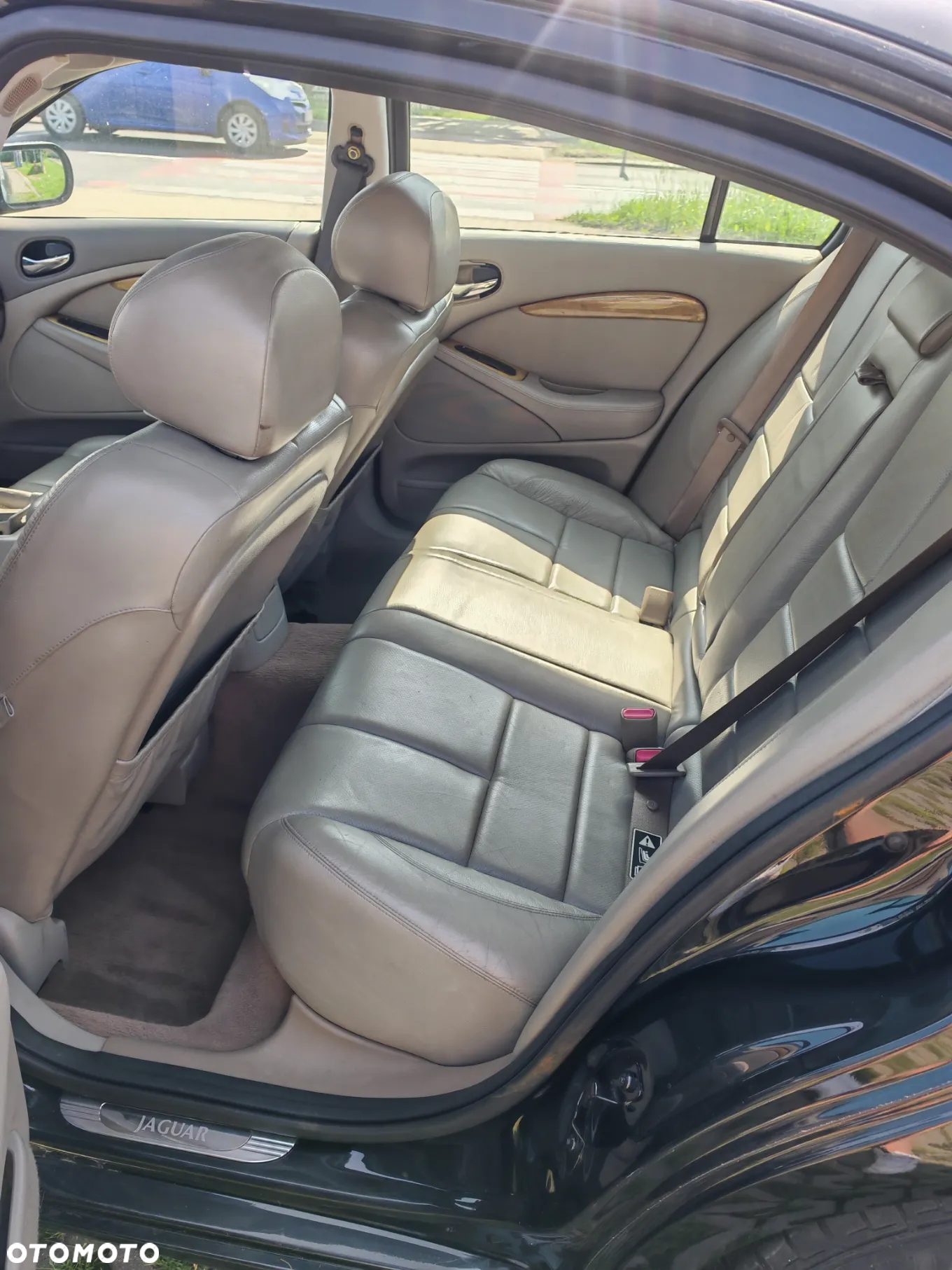 Jaguar S-Type 3.0 V6 Executive - 10