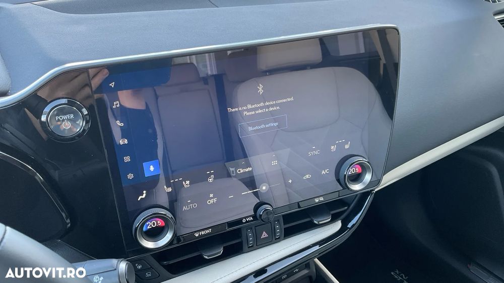 Lexus Seria NX 450h+ AWD CVT PHEV Luxury - 23