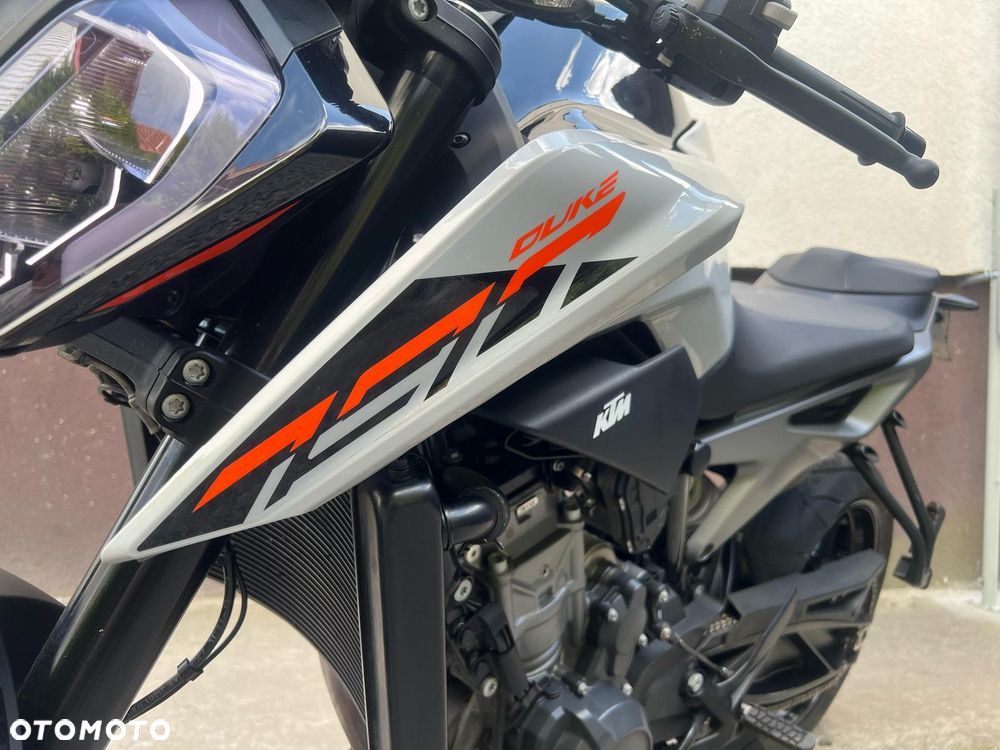 KTM Duke - 5