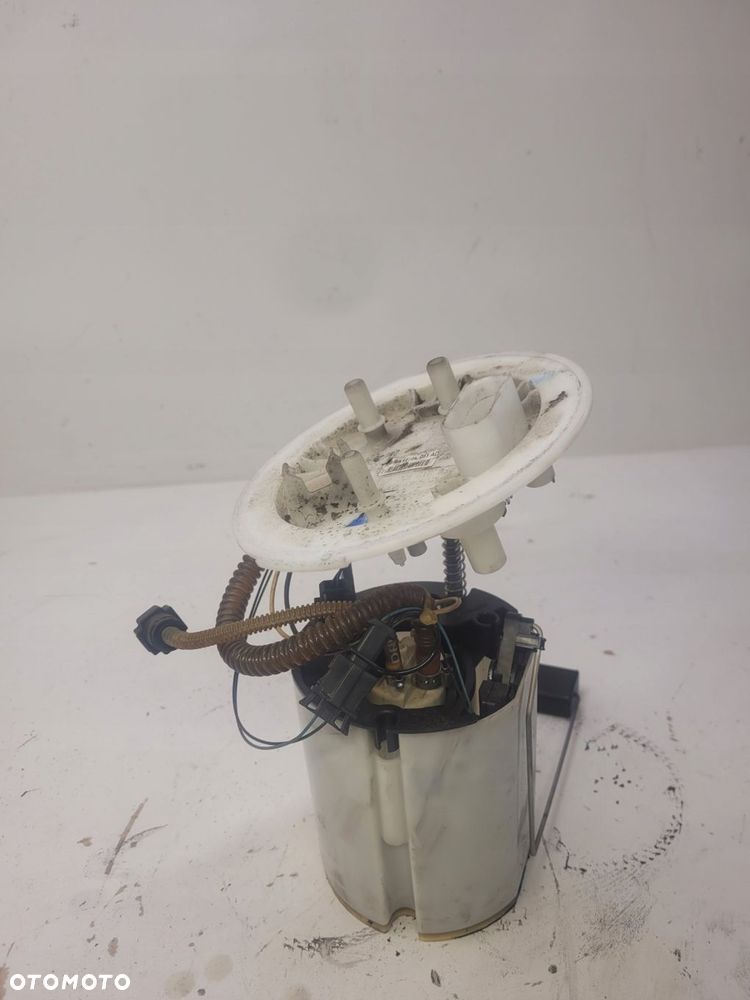 POMPA PALIWA AUDI A6 C6 3.2 FSI 4.2 FS 4F0919051AD - 3