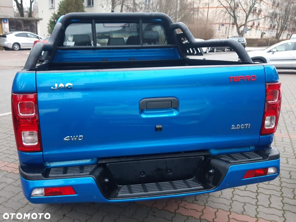 JAC T8 PRO - 8