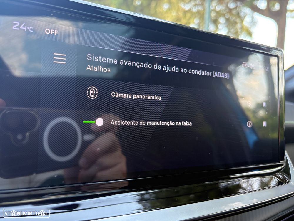 Peugeot e-208 GT - 25