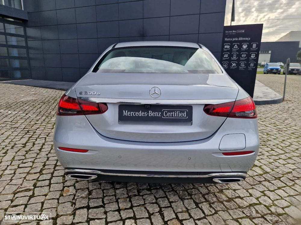 Mercedes-Benz E 300 e Avantgarde - 5