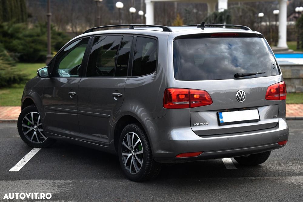 Volkswagen Touran 1.6 TDI DPF BlueMotion Technology Life - 3