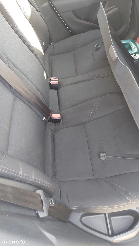 Volvo V40 - 11