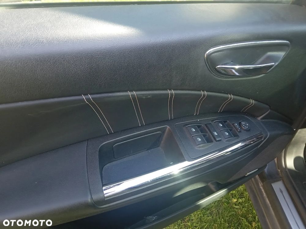 Lancia Delta 2.0 MJ Platino - 14