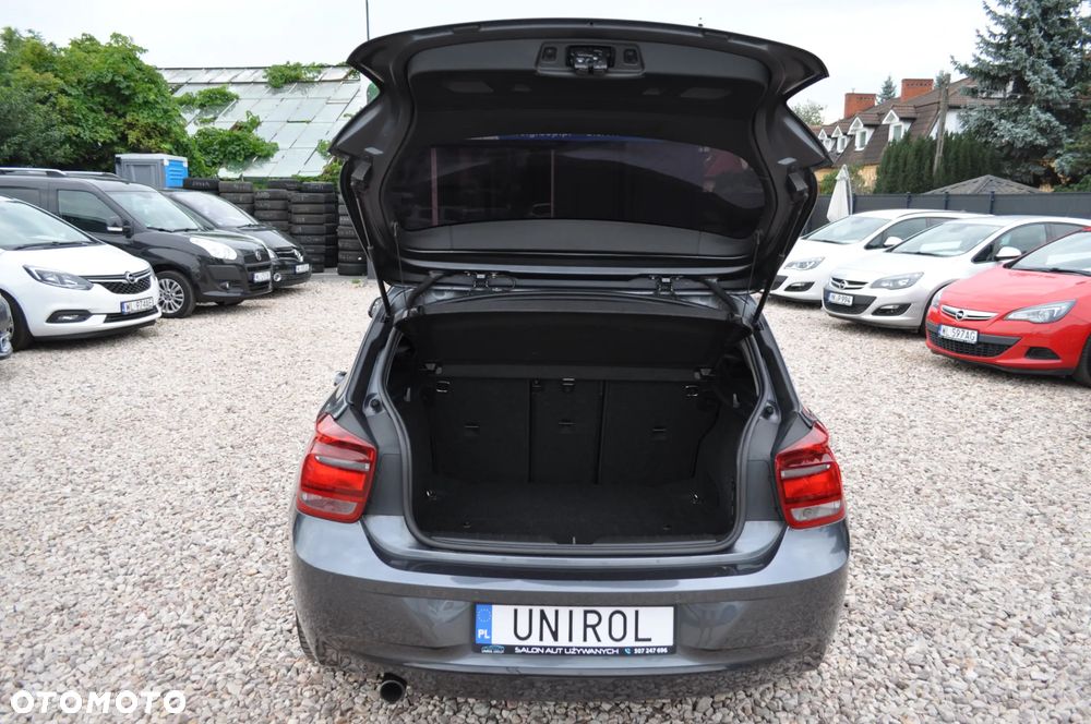 BMW Seria 1 116i - 21