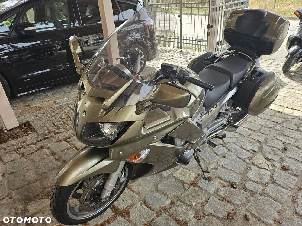 Yamaha FJR - 1