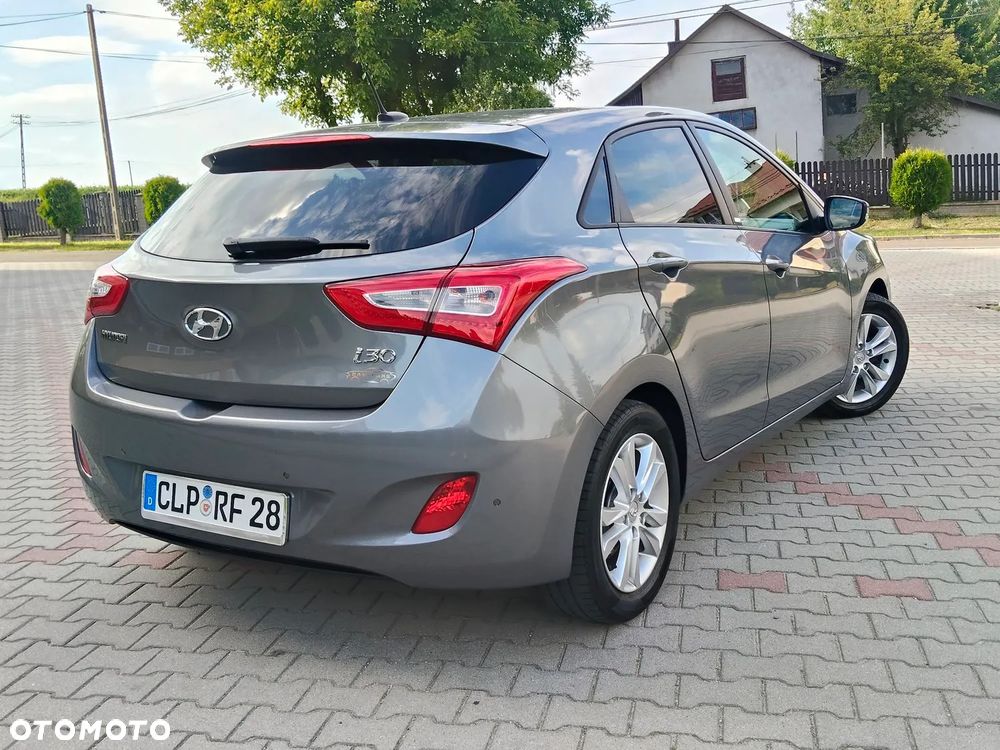 Hyundai i30 1.4 Fifa World Cup Edition - 19