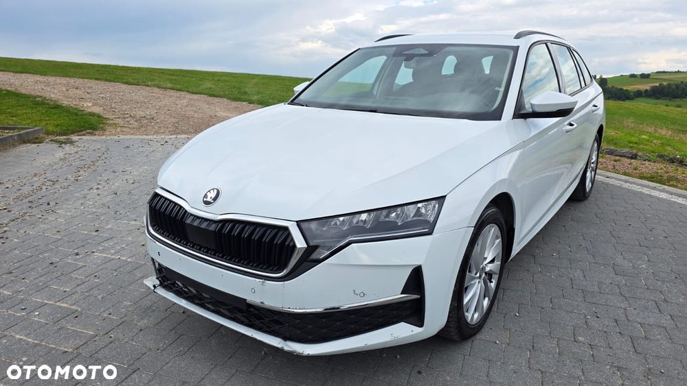 Skoda Octavia 2.0 TDI Ambition DSG - 1