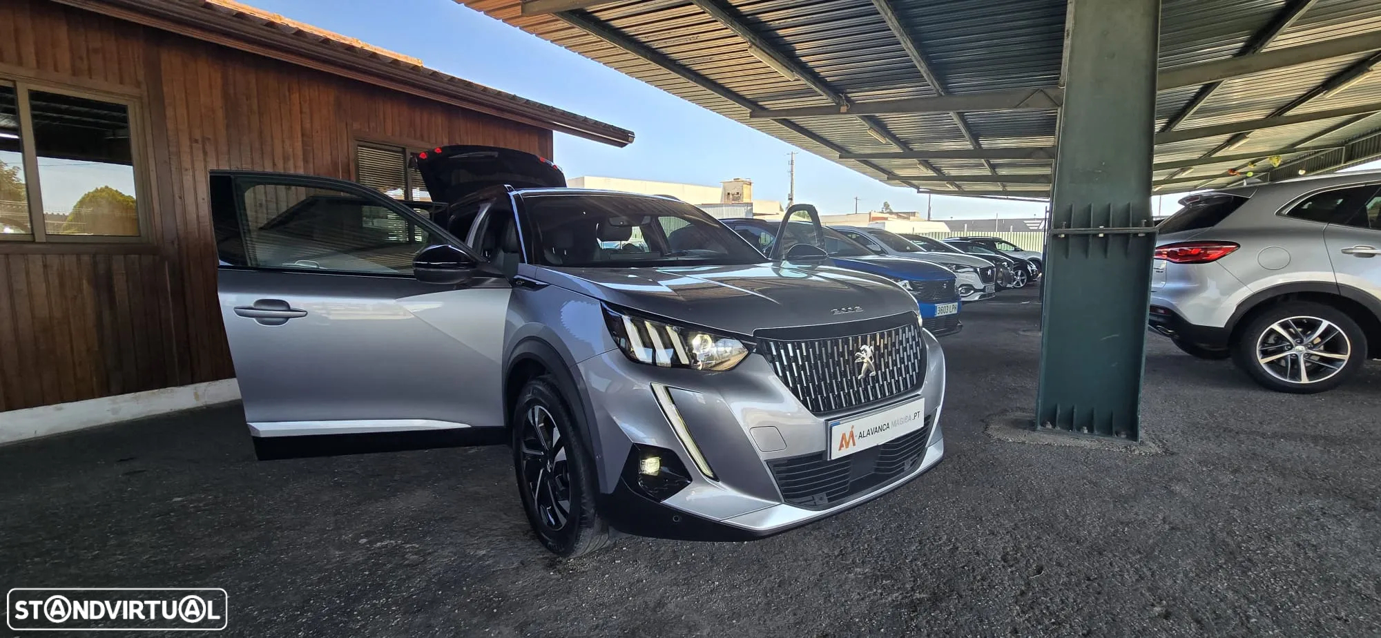 Peugeot 2008 PureTech 130 GT Pack - 35