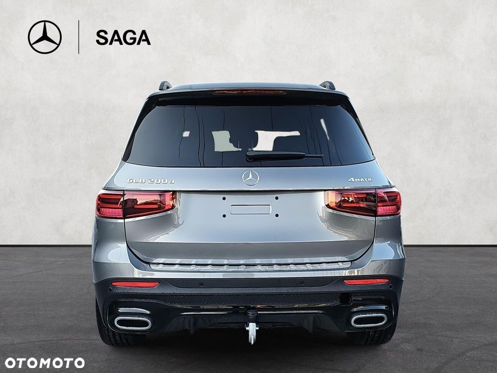 Mercedes-Benz GLB - 6