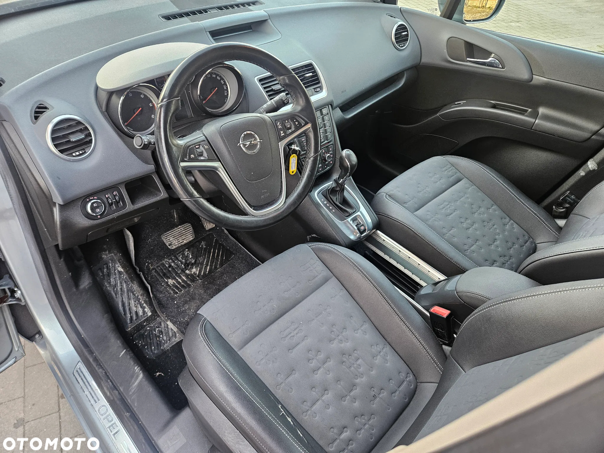 Opel Meriva 1.7 CDTI Automatik Design Edition - 14