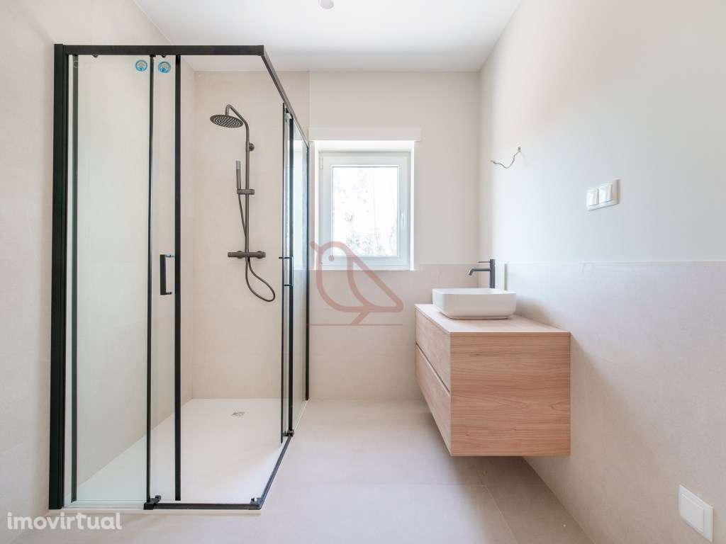 T3 Contemporâneo: O Equilíbrio Perfeito entre Design, Luz e Confort... - Grande imagem: 5/17