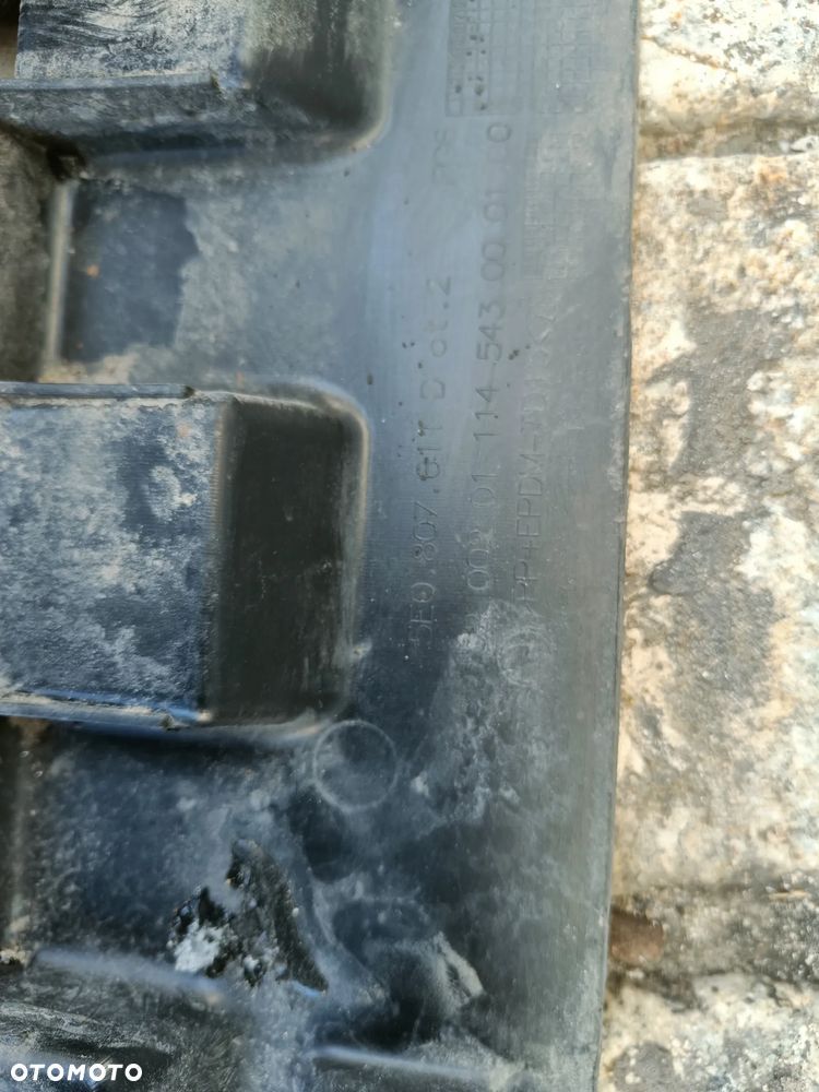Dokładka dolna zderzaka Skoda Octavia 3 FL III lift Płyta Podłoga 5E0807611D - 15