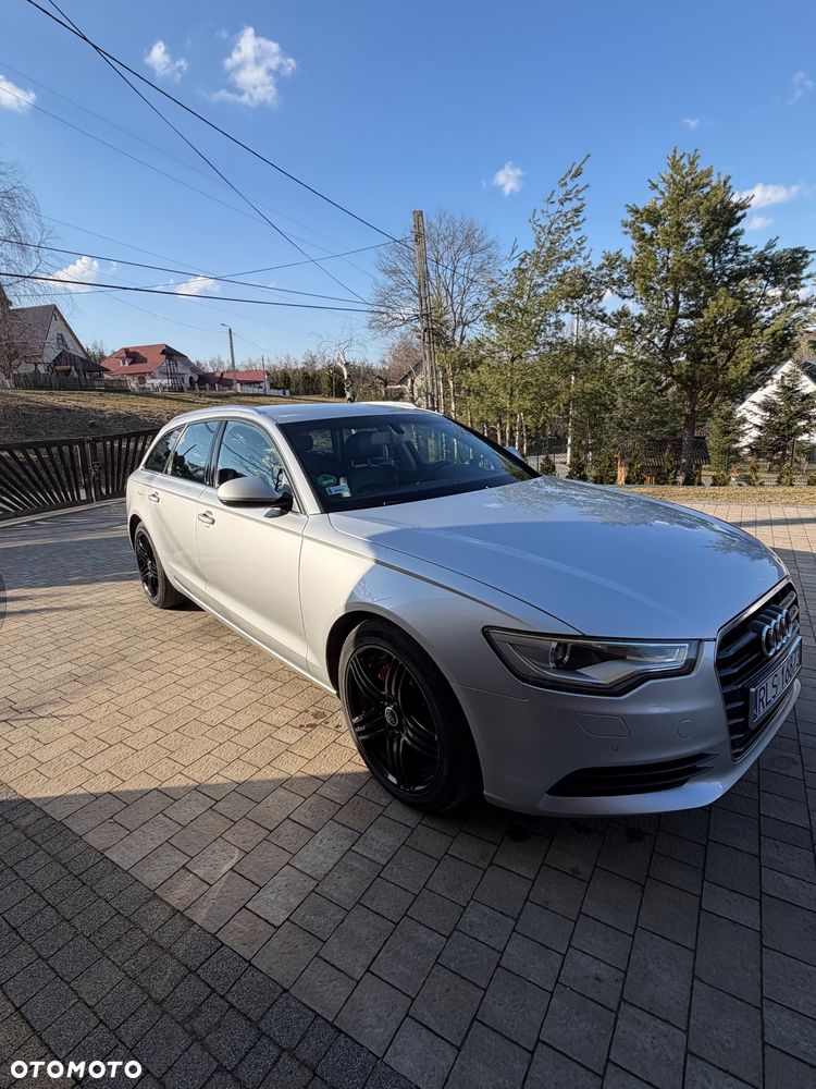 Audi A6 Avant - 11