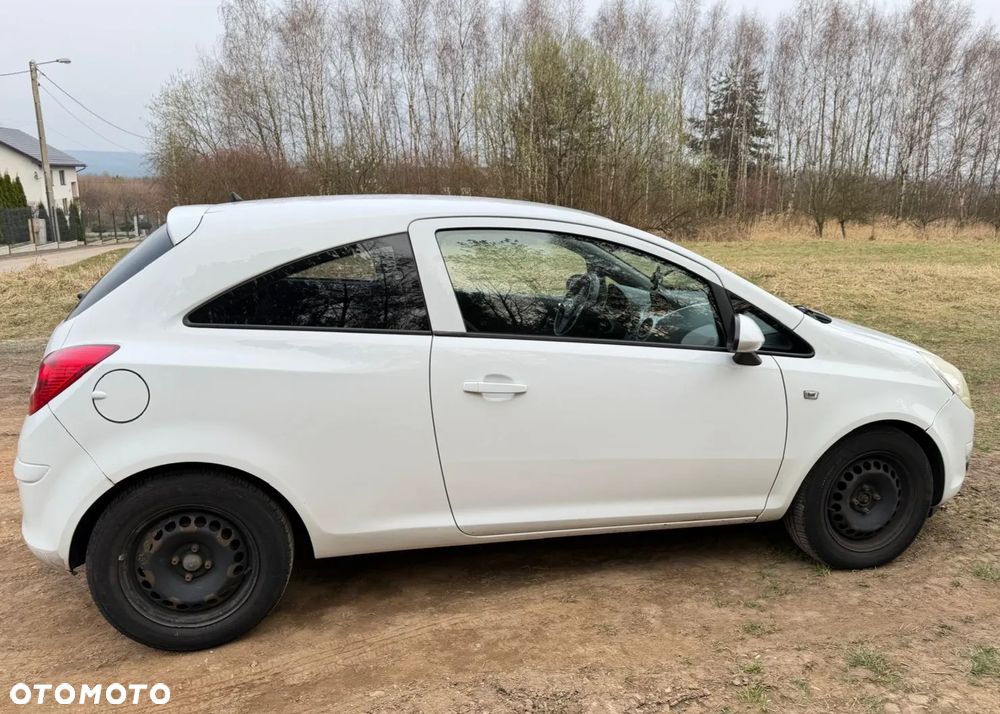 Opel Corsa 1.3 CDTI DPF Edition - 2