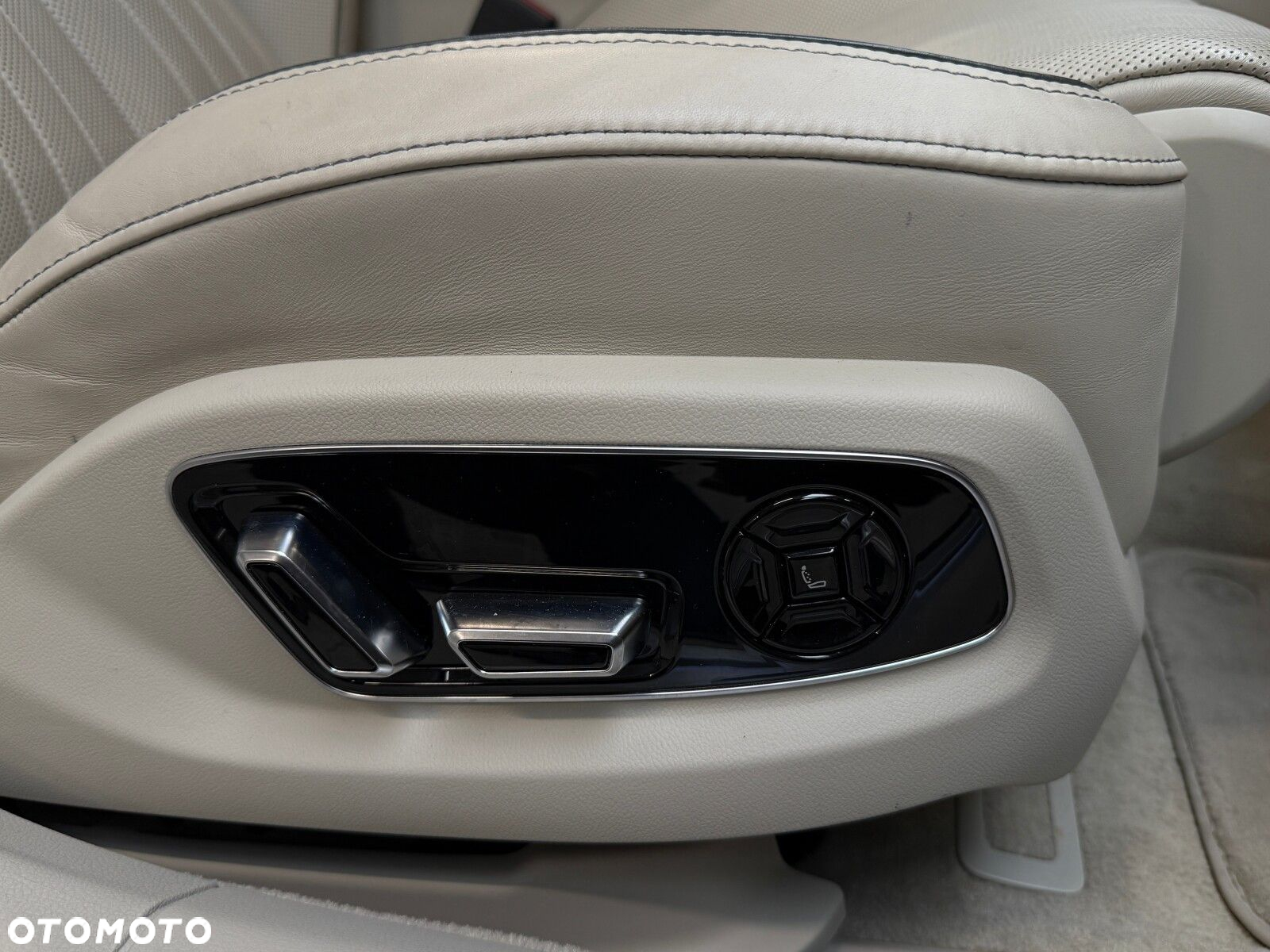 Audi A8 - 27