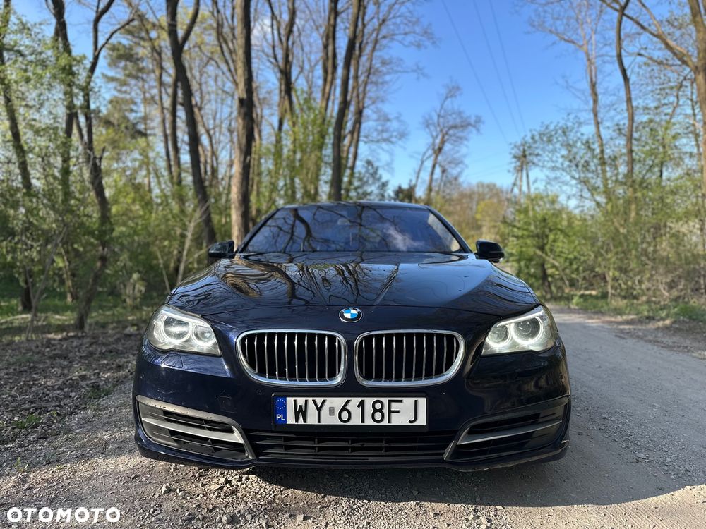 BMW Seria 5 528i xDrive - 3
