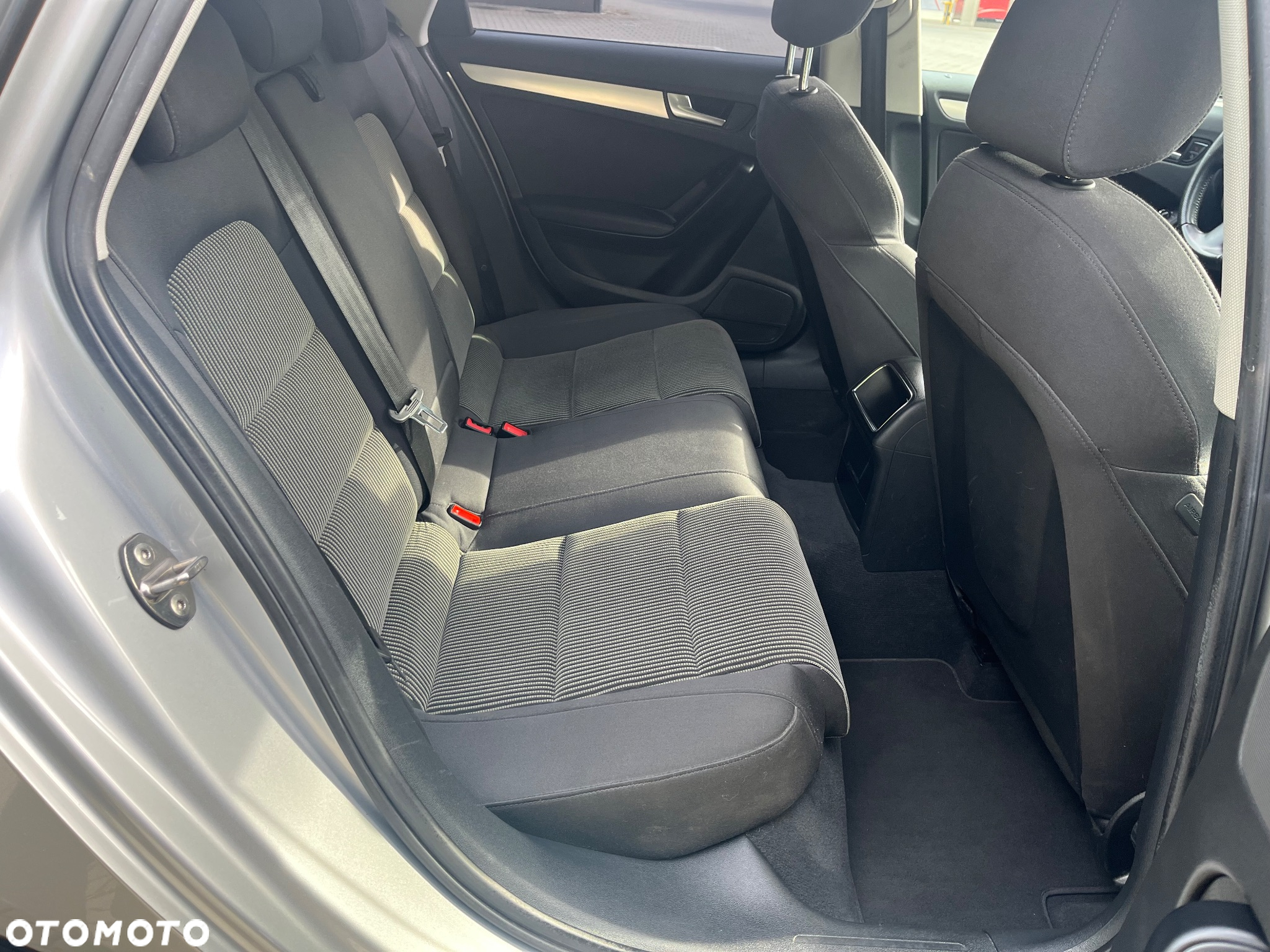 Audi A4 2.0 TDI - 9