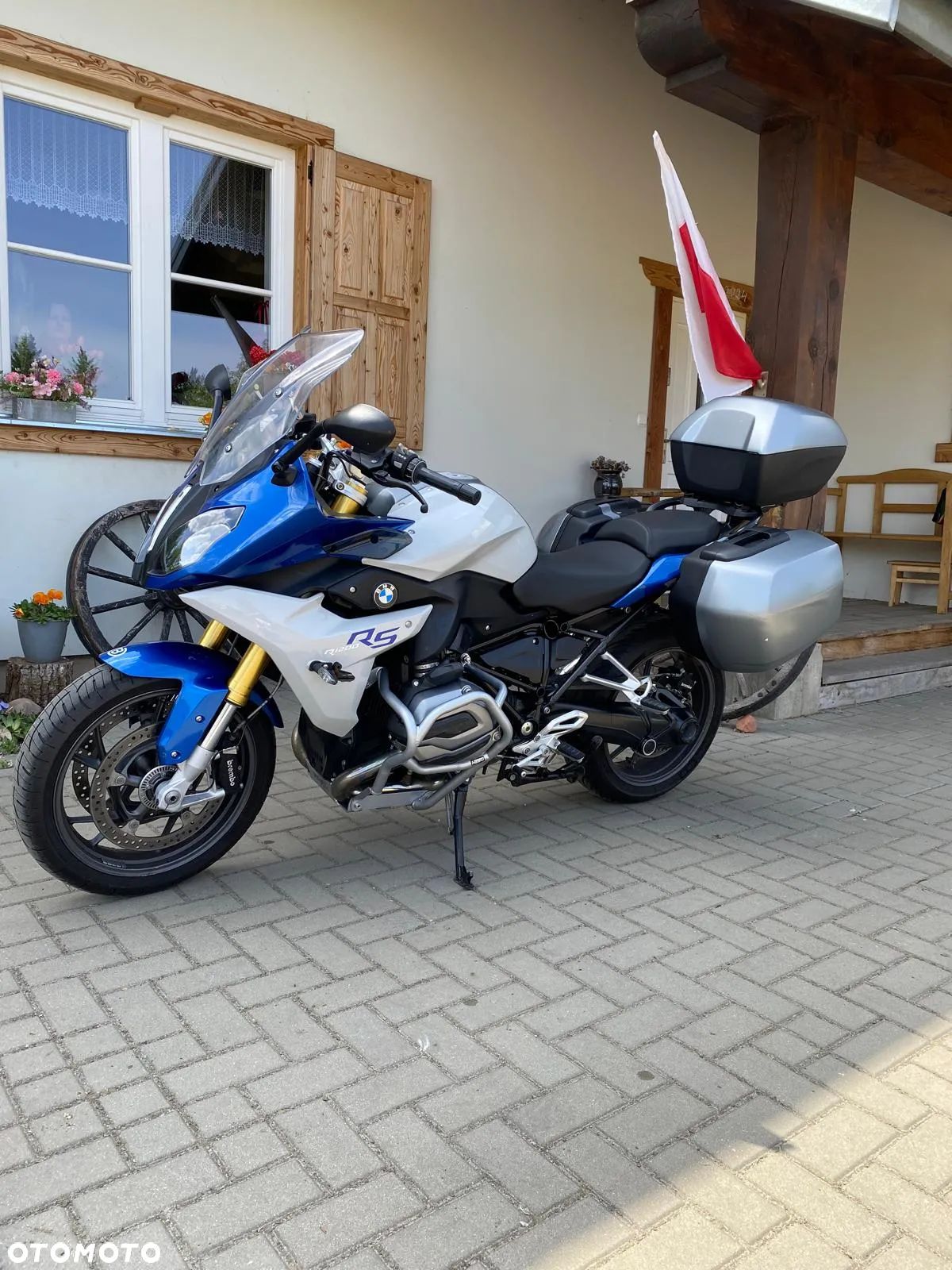 BMW R - 1