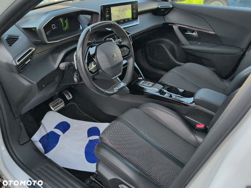 Peugeot 2008 1.5 BlueHDi GT S&S EAT8 - 9