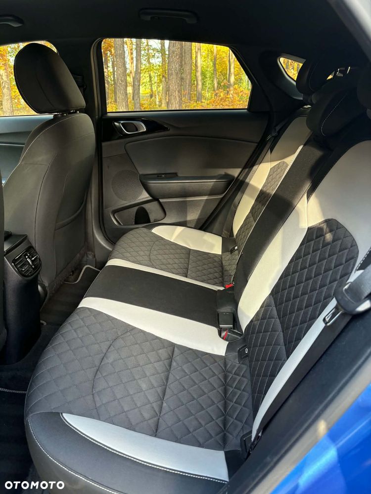Kia ProCeed 1.4 T-GDI GT Line DCT - 24
