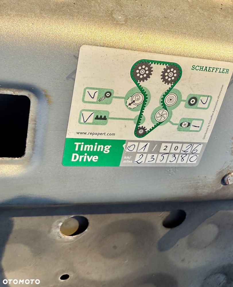 Opel Astra 1.6 111 EasyTronic - 15