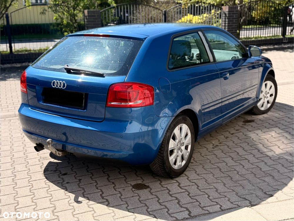 Audi A3 3-drzwiowe 1.6 S Line Sportpaket plus - 4