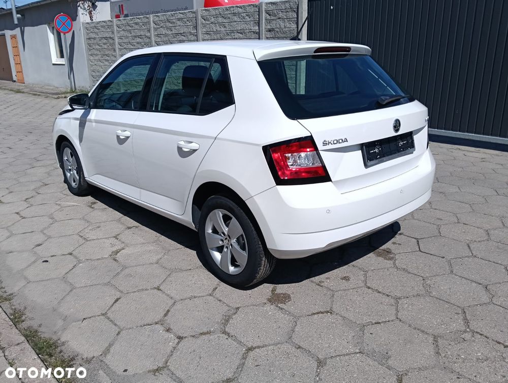Skoda Fabia 1.0 Edition - 5